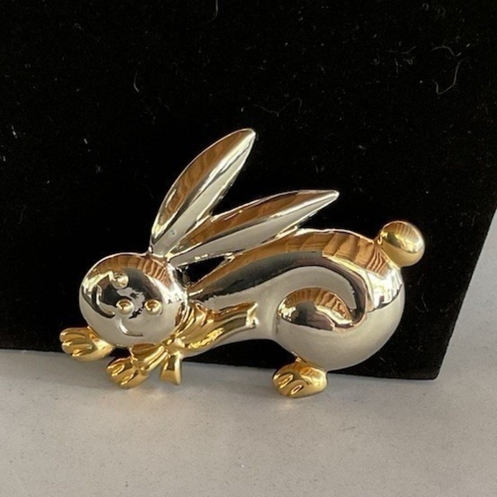 Vintage Signed Mj Silver And Gold Tone Bunny Rabbit Brooch/pendant